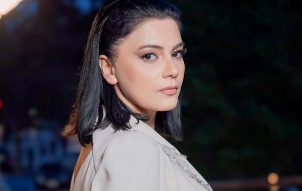 Azərbaycanlı aktrisa: Rusiyada dayımgilin evinə basqın edib hamını döyüblər, mənzili dağıdıblar