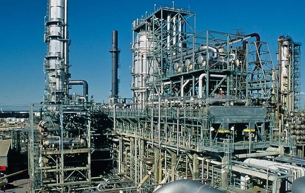 Kulevidəki NEZ Azərbaycan üzərindən alternativ marşrutlar vasitəsilə Rusiya neftindən tam imtina etmək niyyətindədir