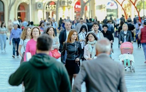 Azərbaycanda qadınlar kişilərdən daha uzunömürlüdürlər