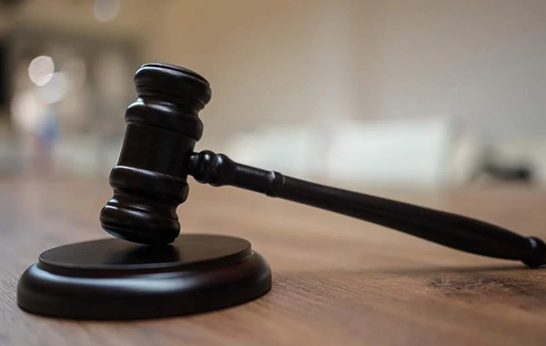 Ermənistanda məhkəmə yepiskop Mkrtıç Proşyanın ev dustaqlığını ləğv edib