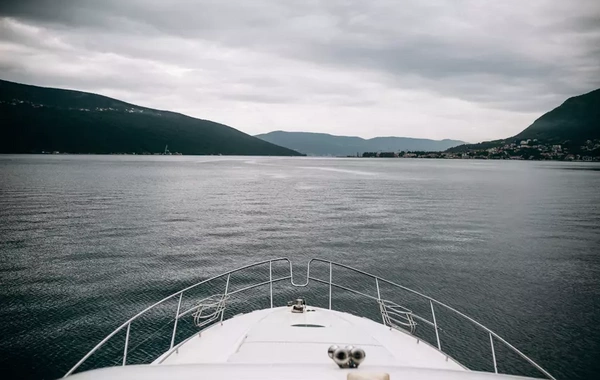 In Brazil, a girl agreed to get married on a yacht and drowned a few hours later