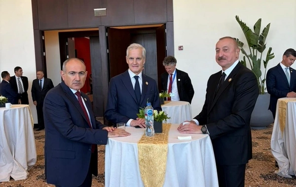 İlham Əliyev və Nikol Paşinyan Şarm əl-Şeyxdə görüşdülər
