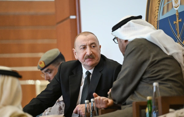 Azərbaycanın və BƏƏ prezidentləri Əbu-Dabidə "Sülh Qalxanı – 2026" birgə əməliyyat-taktiki təlimini izləyiblər