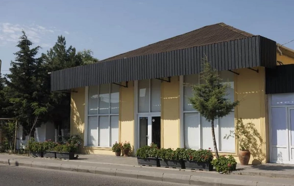 Suraxanıda 14 İyul küçəsi və parkda abadlıq işləri aparılıb