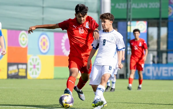 Rövşən Nəcəf və Canni İnfantino U-15 dünya çempionatının oyunlarını izləyiblər
