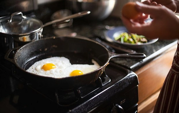 Debunking the popular myth about the harm of eggs