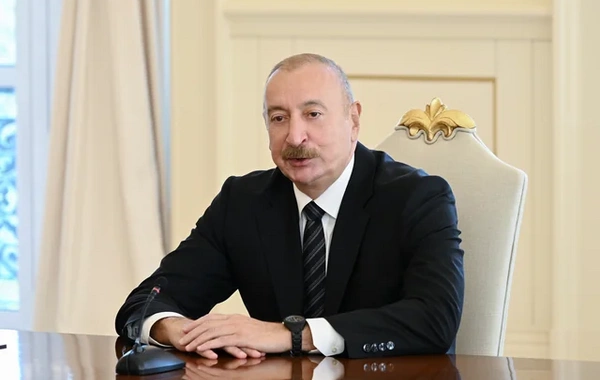 Состоялась встреча Президента Азербайджана с премьер-министром Камбоджи в расширенном составе