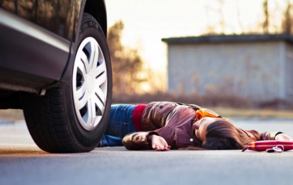 Goranboyda 14 yaşlı qızı avtomobil vurub