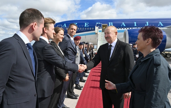Prezident İlham Əliyev Almaniyaya rəsmi səfər edib