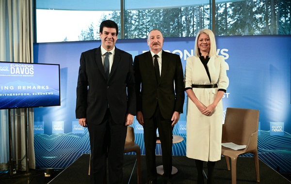 Президент Ильхам Алиев в Давосе принял участие в мероприятии "Завтрак с руководством Азербайджана"