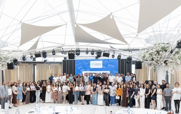 AZAL media nümayəndələri üçün intellektual yarış təşkil edib