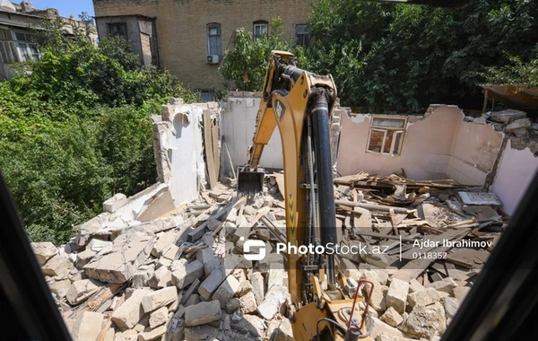 В Азербайджане предложено изменить систему компенсаций при сносе зданий