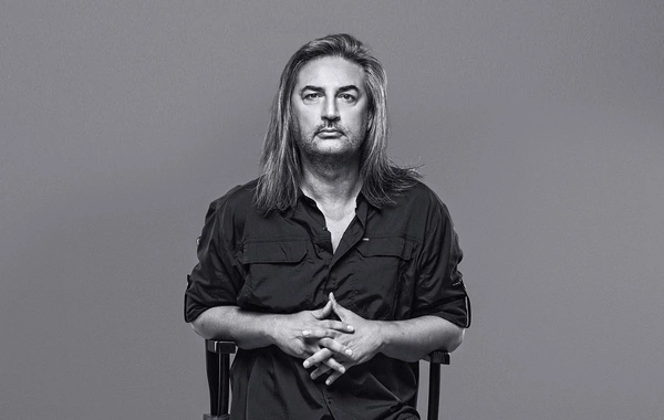 Məşhur müğənninin adı bu səbəbdən Çelik olub