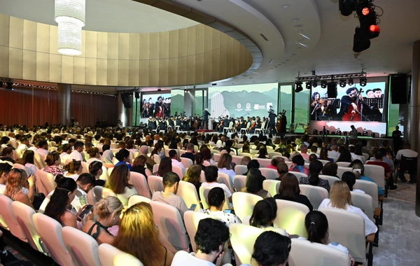 XV Qəbələ Beynəlxalq Musiqi Festivalının açılışı olub