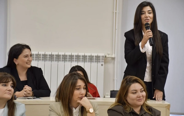 Əlaqələndirmə Qərargahının İşçi Qrupunun üzvləri Qarabağ Universitetində tələbələrlə görüş keçirib