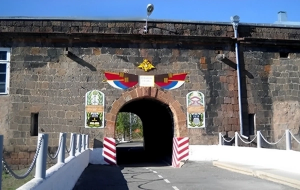 Армения закроет 102-ю российскую военную базу после подписания договора с Азербайджаном?