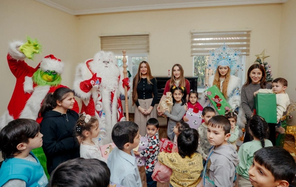 Leyla Əliyeva, Arzu Əliyeva və Alyona Əliyeva "Təmiz Dünya" sığınacağındakı uşaqların bayram sevincinə şərik olublar