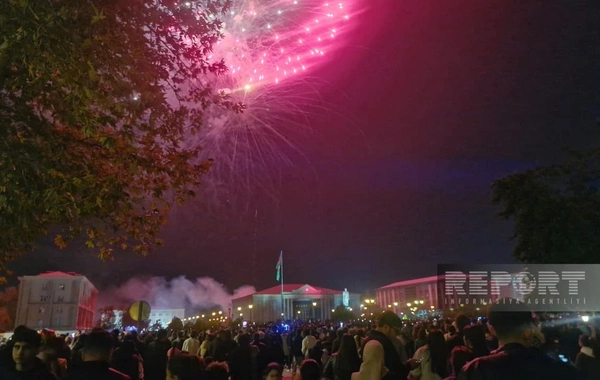Naxçıvanda Zəfər Günü münasibətilə möhtəşəm atəşfəşanlıq olub