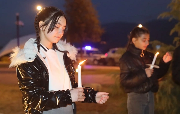 Xocalıda soyqırım qurbanlarının xatirəsinə flaşmob keçirilib