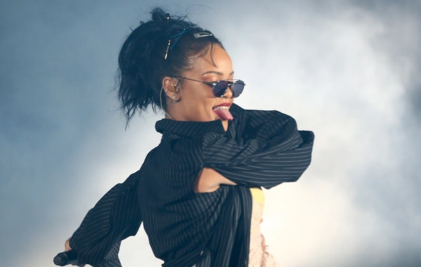 Rihanna üçüncü dəfə ana olacaq