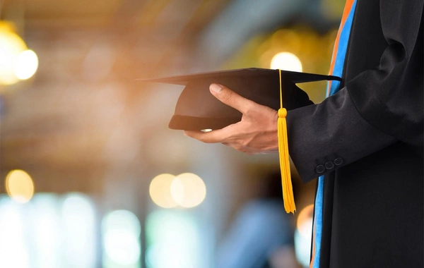 Dövlət xətti ilə xaricdə təhsil üzrə universitet və proqramların siyahısı təsdiqlənib