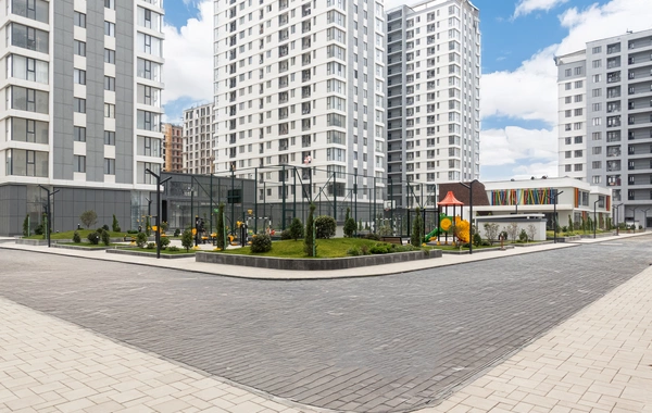 3000 ailəlik nəhəng kompleksdə biznes qurmaq imkanları!