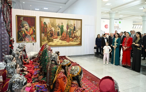 Aşqabadda MAMA "Ana təbiət" beynəlxalq incəsənət sərgisi açılıb