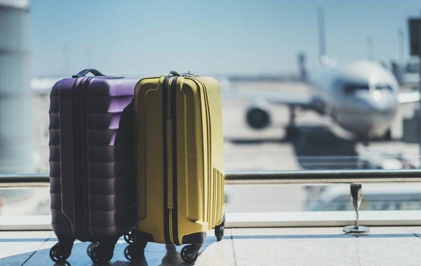 Aeroportda unudulan baqajlar ucuz qiymətə satılır?