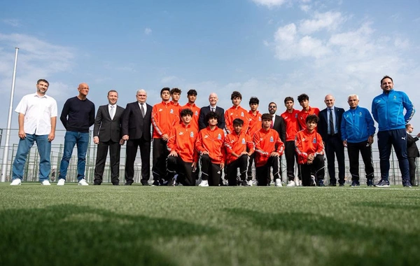 İnfantino Hövsanda inşa olunan meydançalara baxış keçirib