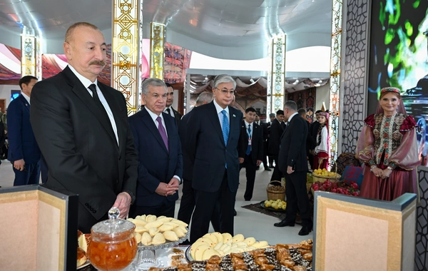 Prezident İlham Əliyev MDB Ölkələrinin Milli Kulinariya Festivalı ilə tanış olub, rəsmi qəbulda iştirak edib