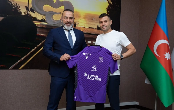 Sumqayıt portuqaliyalı mütəxəssis Filipe Kandido ilə 1 illik müqavilə bağlayıb