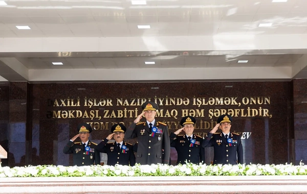 Vilayət Eyvazov polislərə vətəndaşların şikayətlərinin obyektiv və həssaslıqla araşdırılmasını tapşırıb