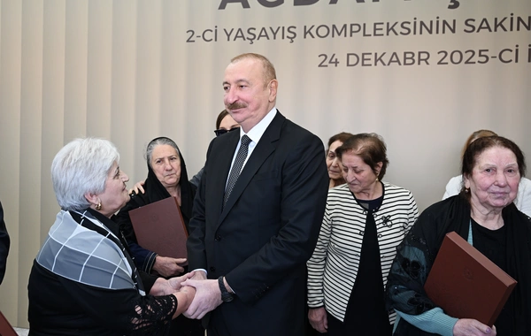Президент Ильхам Алиев принял участие в открытии 2-го жилого комплекса в Агдаме