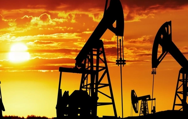 Azərbaycan neftinin qiyməti 77 dolları ötüb