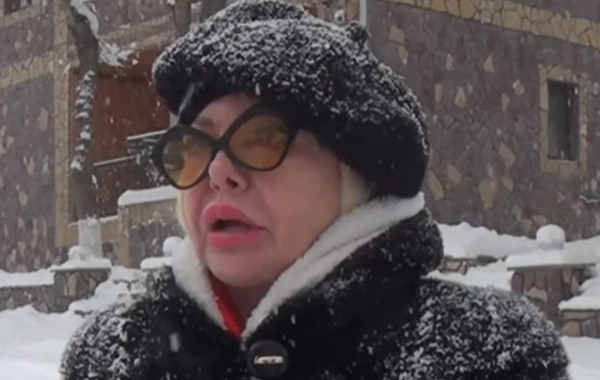 Azərbaycanlı müğənni Quba-Xınalıq yolunda qaldı: Qayıda bilmirik