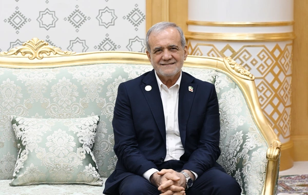 İlham Əliyevin İran Prezidenti ilə görüşü keçirilib