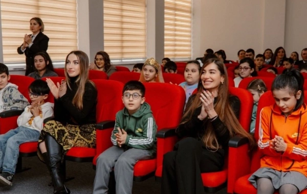 Arzu Əliyeva sığınacaq və sosial reabilitasiya müəssisəsindən paylaşım edib