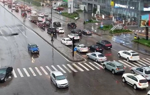 Heavy rain in Baku: traffic jams formed on several roads