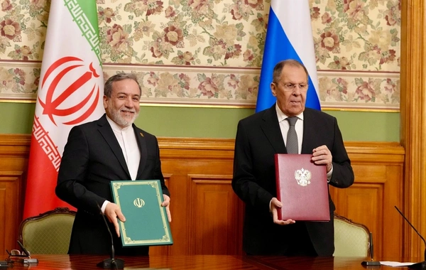 Əraqçi: İran və Rusiya əməkdaşlığı artırmaqla Qərbin sanksiyalarına cavab vermək istəyir