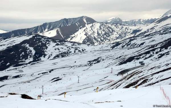Şahdağa qar yağıb, Şahbuza dolu düşüb – FAKTİKİ HAVA