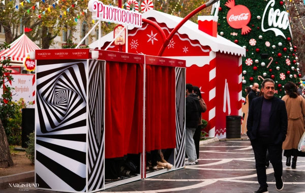 Bakı şəhərinin sevilən Qış nağılı yenidən Fəvvarələr meydanında!