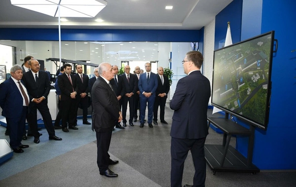 Əli Əsədov Daşkənddə "TEXNOPARK" MMC-nin fəaliyyəti ilə tanış olub