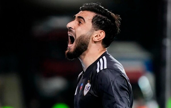 Qarabağ Elvin üçün Neftçidən daha çox pul istədi