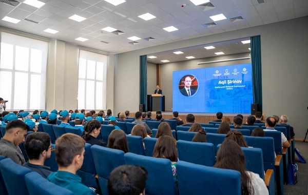 Qarabağ Universitetində "Mənəvi dəyərlər" günü keçirilib
