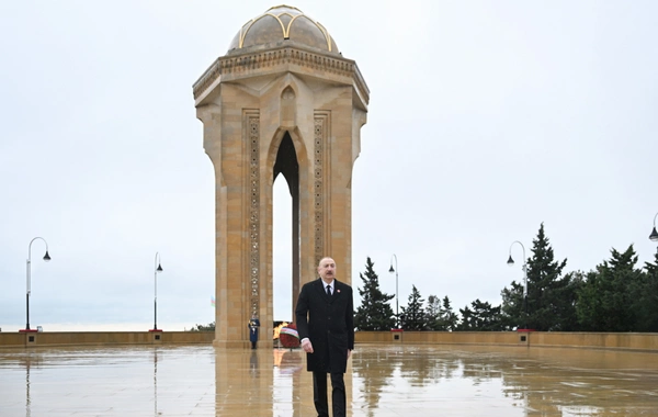 Президент Ильхам Алиев почтил память шехидов 20 января