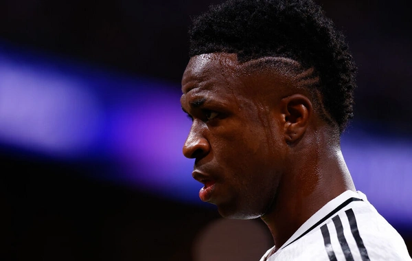 Vinisius Valensiyanın qapıçısına hücum etdiyi üçün cəzalandırılıb