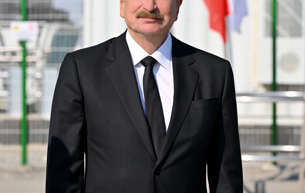 İlham Əliyev "Qobustan" Günəş Elektrik Stansiyasının açılışında iştirak edib
