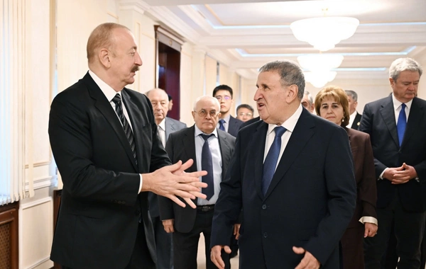 AMEA-nın 80 illik yubiley yığıncağı keçirilib, İlham Əliyev çıxış edib