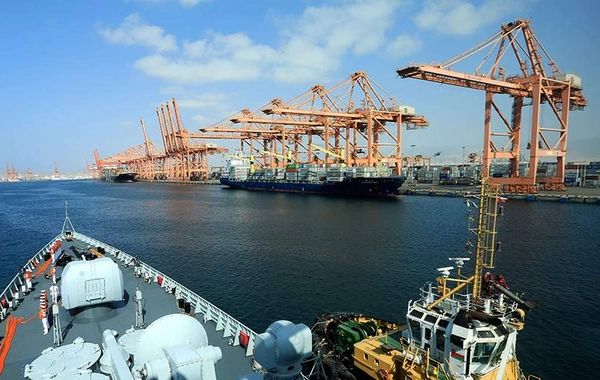 Omanda limana PUA hücumu: yaralı var