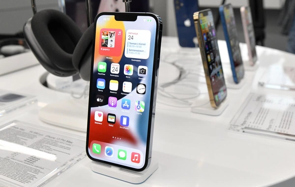 Новые и устаревшие iPhone научились подключаться к сети спутников Илона Маска